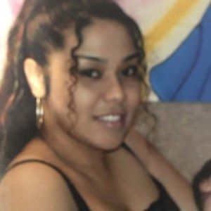 Meet your Posher, Yuridia isabel